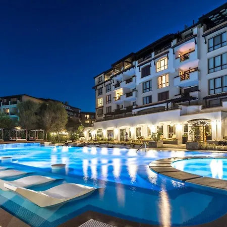 Rezort Oasis Club 4*