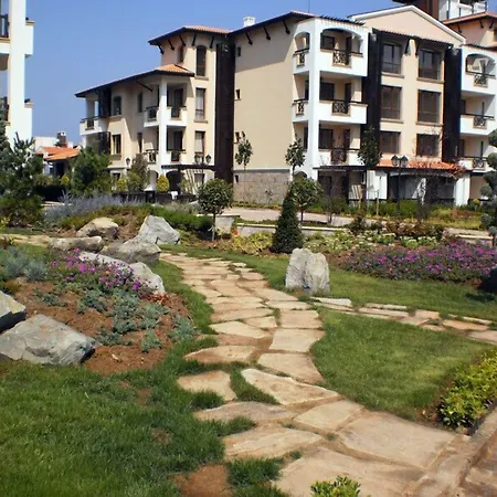 Resort Oasis Club Lozenets