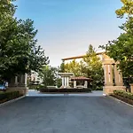 Oasis Club