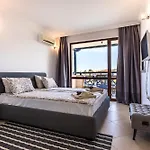 Resort Oasis Club Lozenets