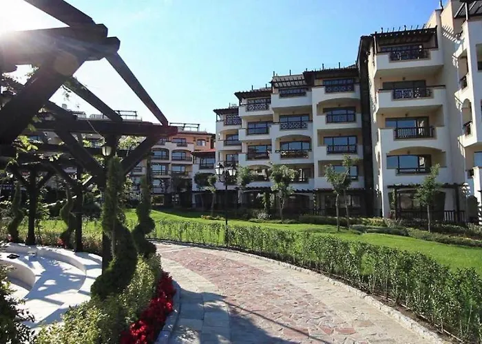 Oasis Club 4* Лозенец