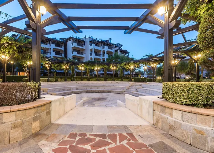 Oasis Club 4* Лозенец