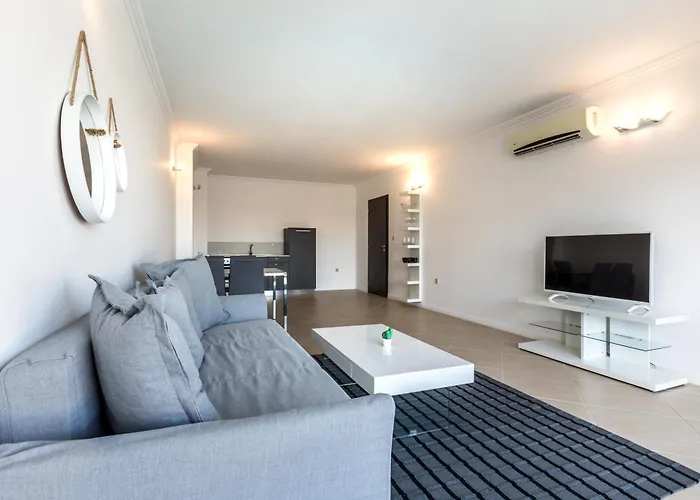 Oasis Club Курортный комплекс