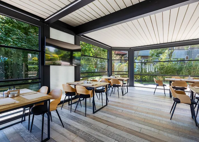 Oasis Club 4* Лозенец