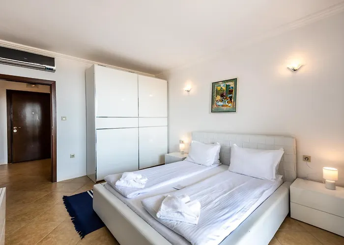 Resort Oasis Club 4*