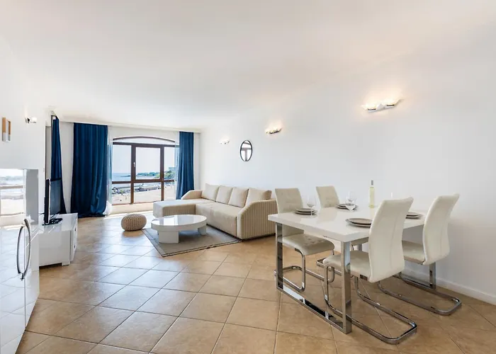 Oasis Club Курортный комплекс