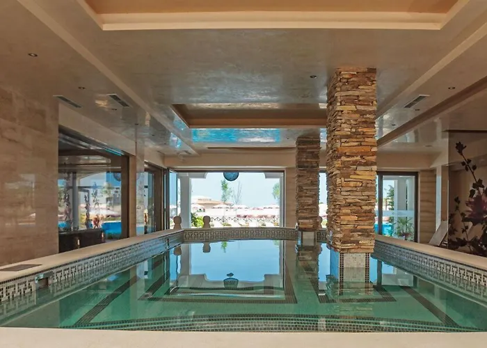 Oasis Club Курортный комплекс