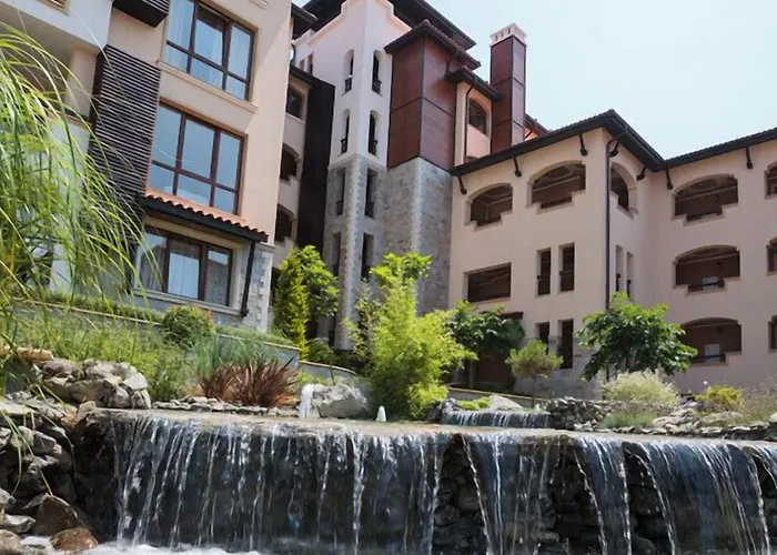 Курортный комплекс Oasis Club 4*