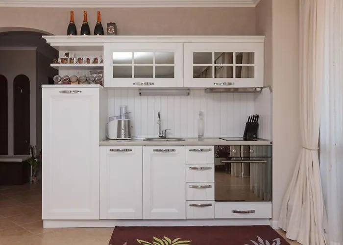 Курортный комплекс Oasis Club 4*